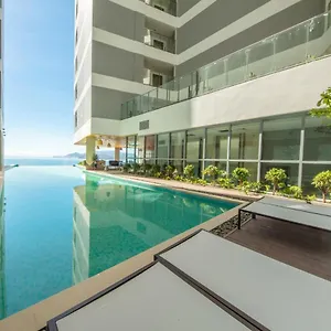 Handy Panorama Condotel Нячанг